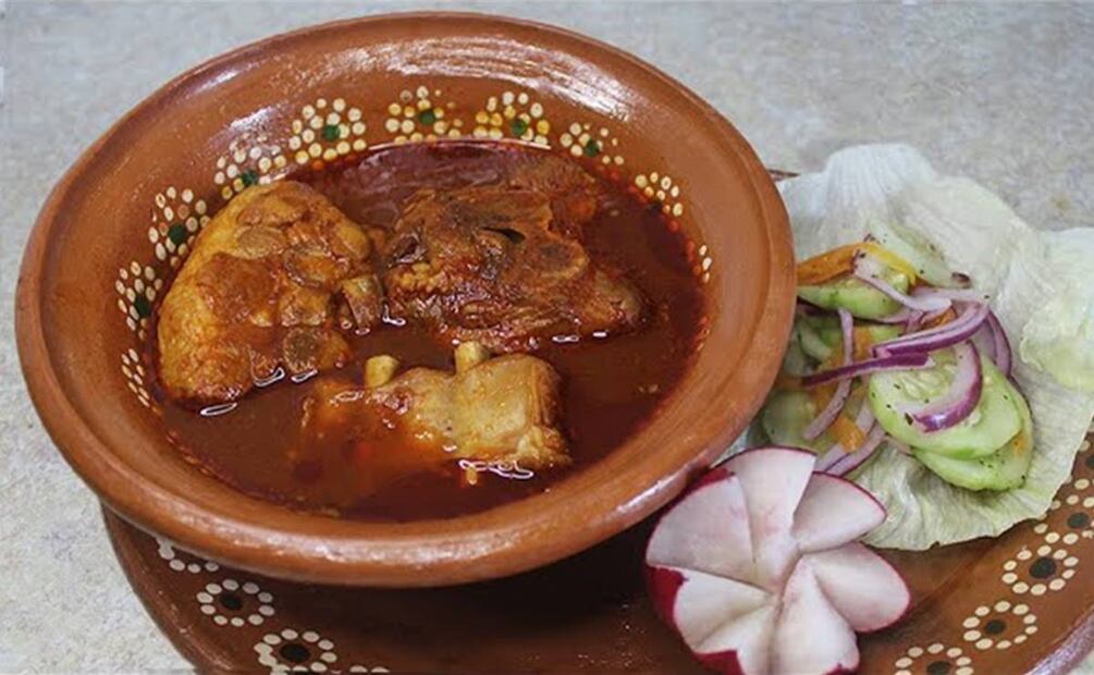 ¿Qué comer en Comala, el pueblo de Pedro Páramo? Foto: Nómadas y sus Travesías / YouTube