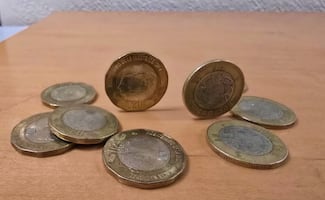 Sheinbaum propone modificar monedas de 10 y 20 pesos; así es como la Presidenta plantea que sean