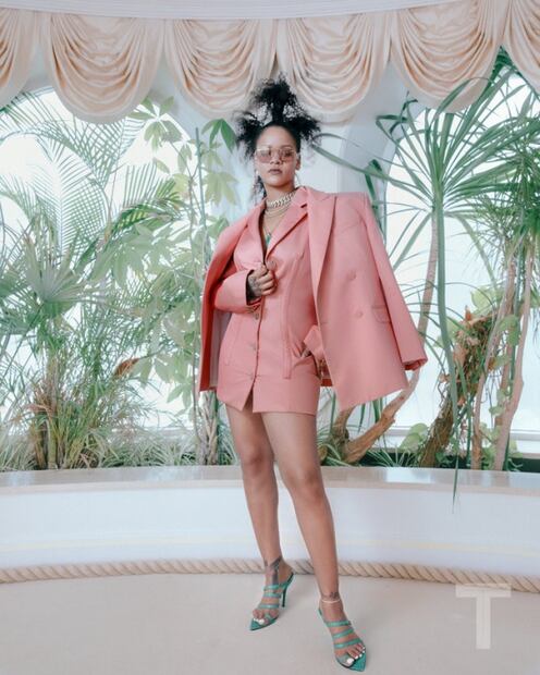 Rihanna presenta un vistazo de su colección Fenty