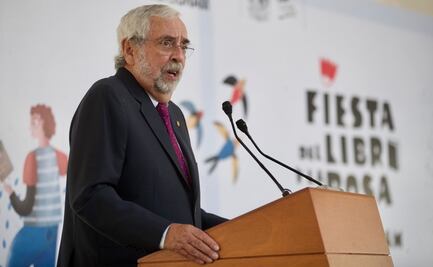 Leer es resistir: Inauguran la Fiesta del Libro y la Rosa 2022 