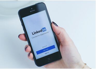 Consigue trabajo en Linkedin con estos cuatro tips