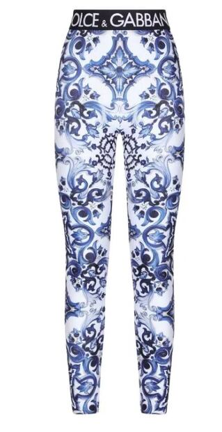 El look estilo talavera de Angélica Rivera para el desfile de D&G