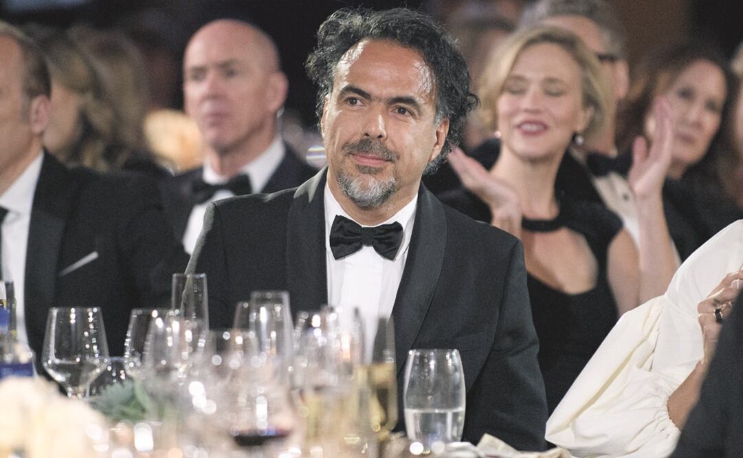 El realizador mexicano durante la cena de gala en la que posteriormente recibió su Oscar especial. (FOTOS: JUAN MANUEL NAVARRO. EL UNIVERSAL Y A.M.P.A.S)