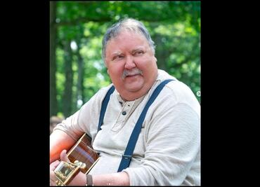 Muere Mike Hagerty, el portero de la serie "Friends"