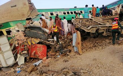 Choque de trenes en Pakistán deja al menos 20 muertos y 80 heridos 