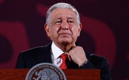 AMLO asegura que "van muy bien" las negociaciones con la CNTE y el SNTE
