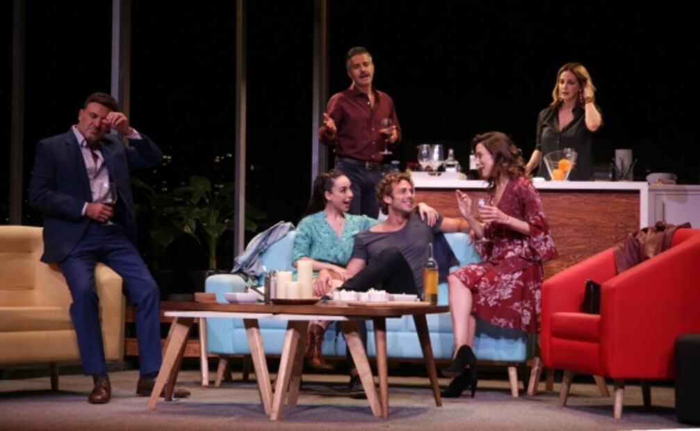"Perfectos desconocidos" le regresa la vida al Teatro Libanés