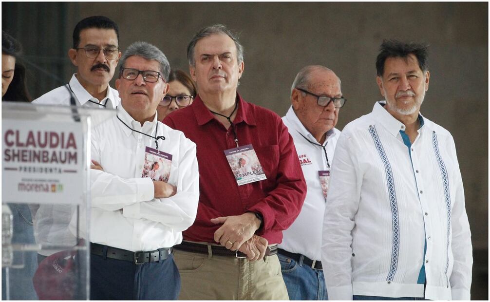 Arropan a Claudia Sheinbaum las excorcholatas presidenciales: David Monreal, Marcelo Ebrard, Gerardo Fernández Noroña. Foto: Luis Camacho/EL UNIVERSAL