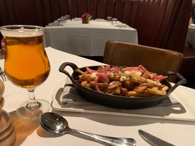 Chef y cervecero "cocinan el american dream" en Chicago