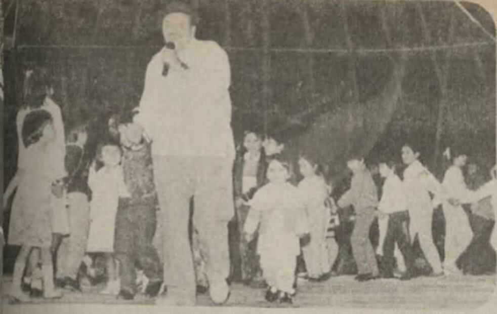 Cuando se juntaron Capulina y Chabelo, dos "niñotes" de casi 100 años 