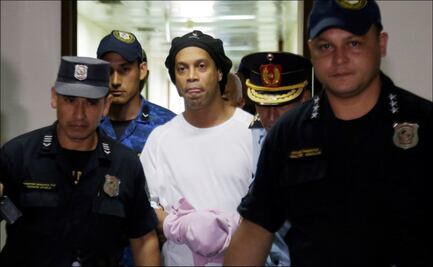 Ronaldinho involucrado en lavado de dinero, le niegan arresto domiciliario