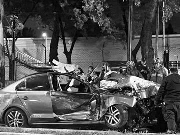 Choque entre dos autos sobre Calzada de Tlalpan deja al menos 3 muertos