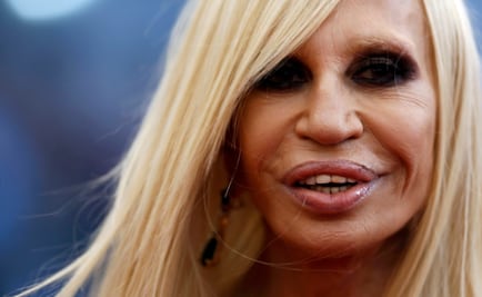 Así se ve Donatella Versace después de varias cirugías 