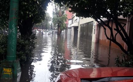 Por lluvias, se registran inundaciones en distintos puntos de CDMX 