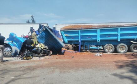 Se registra fuerte accidente en la México- Puebla; pierden la vida una mujer y un niño de 2 años