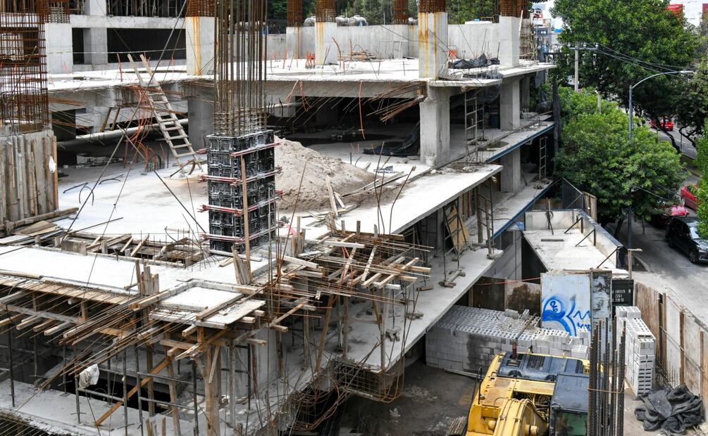 Benito Juárez denuncia daños por obra irregular; alcalde anuncia revocación de construcción en División del Norte. Foto: Especial