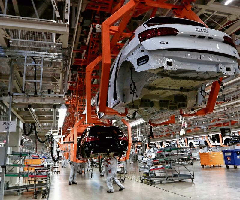 Todas las marcas de vehículos presentan falta de modelos, dijo el presidente de la AMBA. Foto: Archivo EL UNIVERSAL