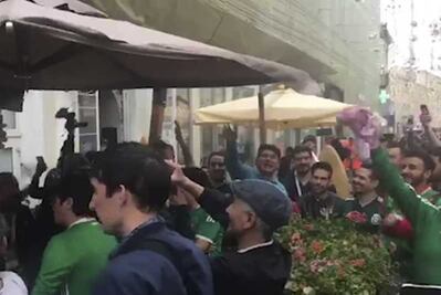 Duelo de porras de argentinos y mexicanos en Rusia