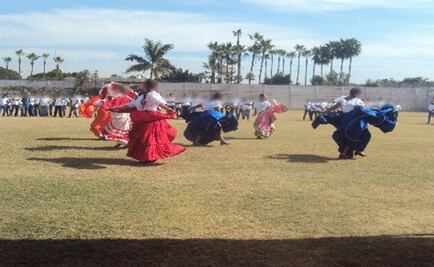 Festejan Revolución Mexicana en centro penitenciario de Culiacán 