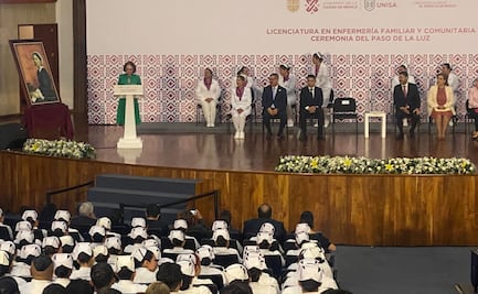 Concluye preparación académica de primera generación de enfermería de la Universidad de la Salud