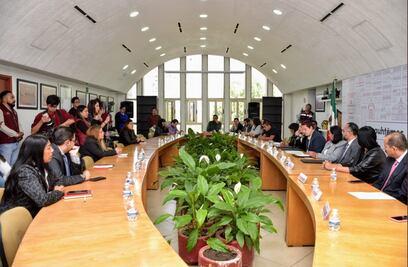 Asigna DIF más personal para agilizar proceso de adopción