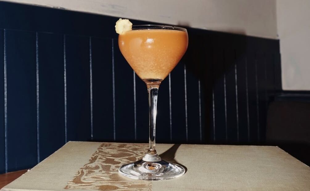 Baltra, un bar inspirado en los viajes de Charles Darwin. Foto: Instagram