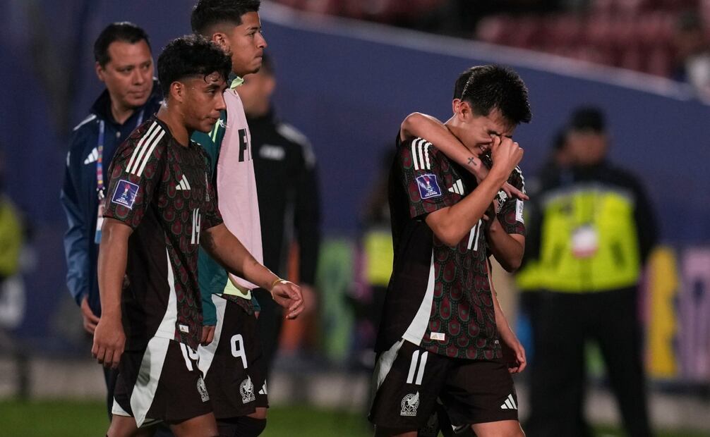 Gilberto Mora en llanto tras eliminación vs Argentina en Mundial Sub-20 / Foto: AP