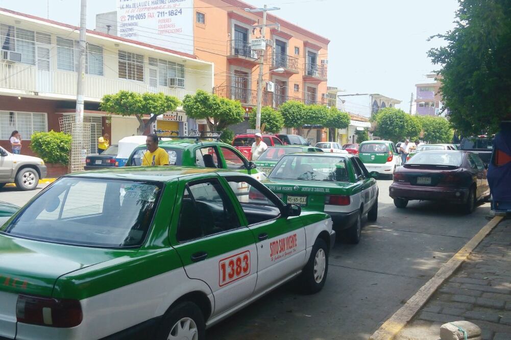 Es la primera vez en la historia del municipio zapoteca que se contará con un reglamento. Autoridades aseguran que la medida no es coercitiva, sino que su objetivo es sentar las bases para conducirse con legalidad (ALBERTO LÓPEZ. EL UNIVERSAL)