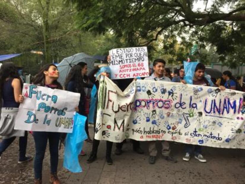 “Mi familia estuvo en el 68 y ahora me toca a mí”, dice estudiante en Marcha del Silencio