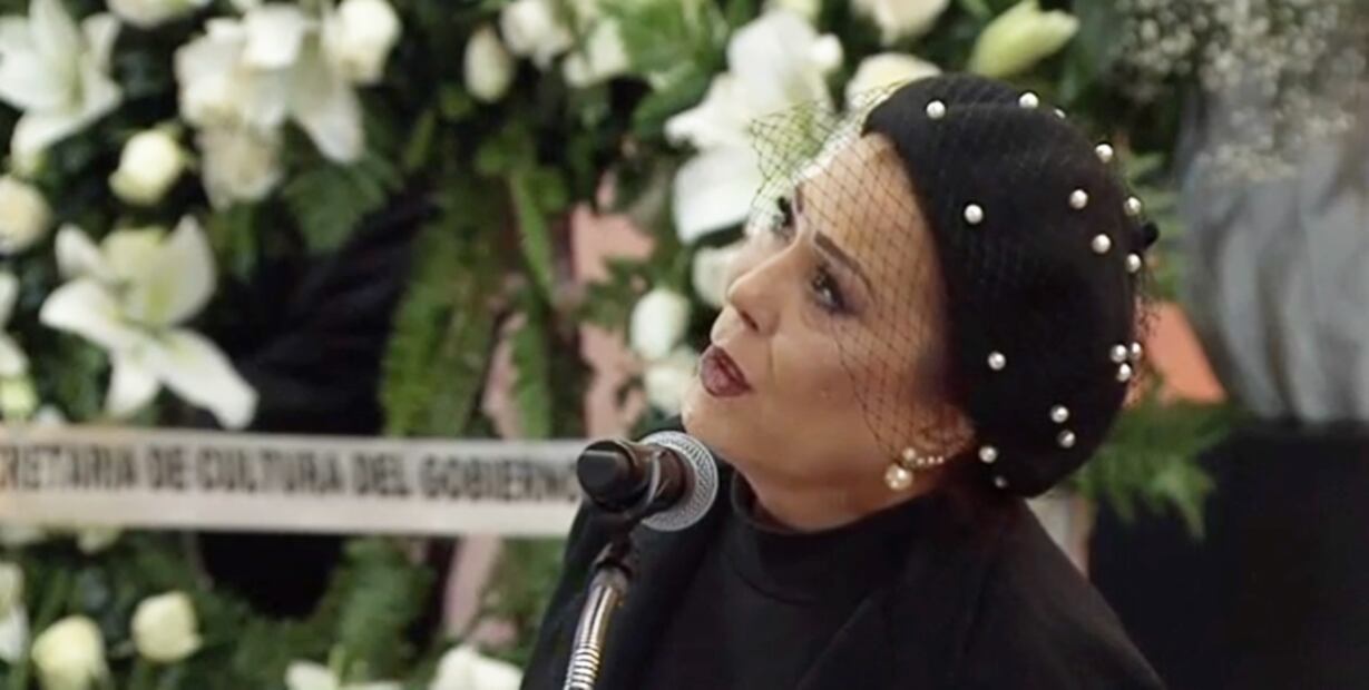 Alejandra Guzmán, la primera hija que Silvia Pinal tuvo con el cantante Enrique Guzmán.
Foto: Especial