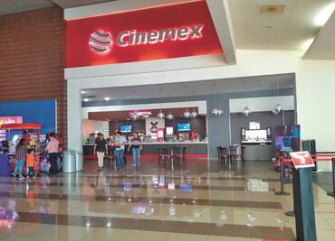 Feministas golpean a cines mexicanos