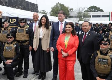 Se gradúan 450 policías de la CDMX; 15 mujeres se sumarán a la Unidad Metropolitana de Operaciones Especiales