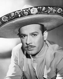 Pedro Infante atrae a “Shakira”