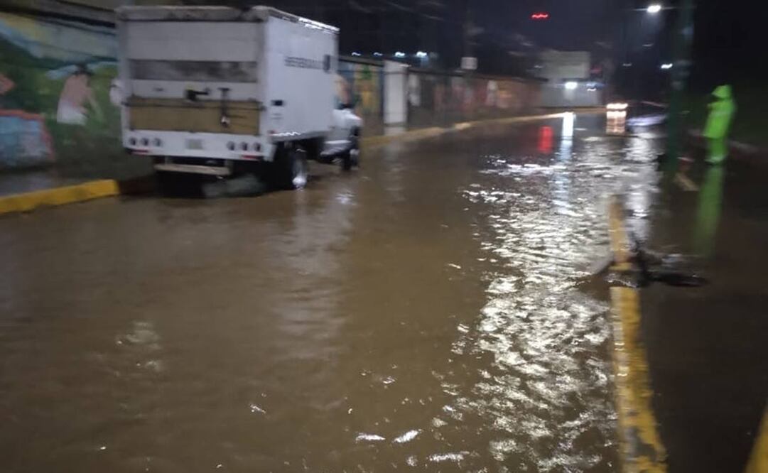 A causa de las lluvias que se registraron durante la tarde y noche; se reportaron afectaciones en al menos ocho puntos de la alcaldía Tlalpan. (Foto: especial)