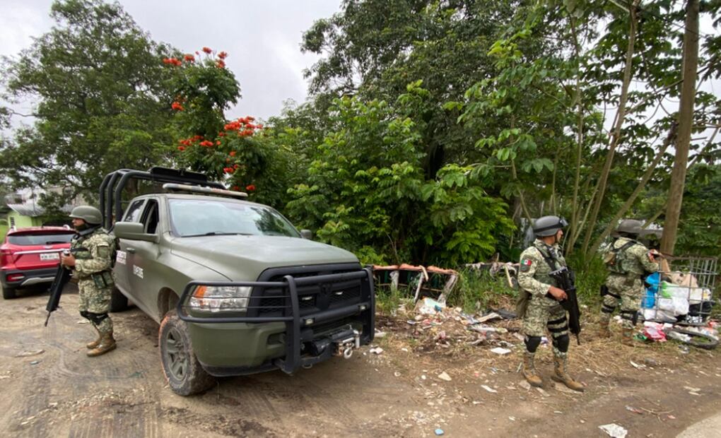 Amanecen autos y negocios incendiados en Villahermosa, Tabasco, a días de la captura del líder de “La Barredora”. Foto: Luma López/EL UNIVERSAL