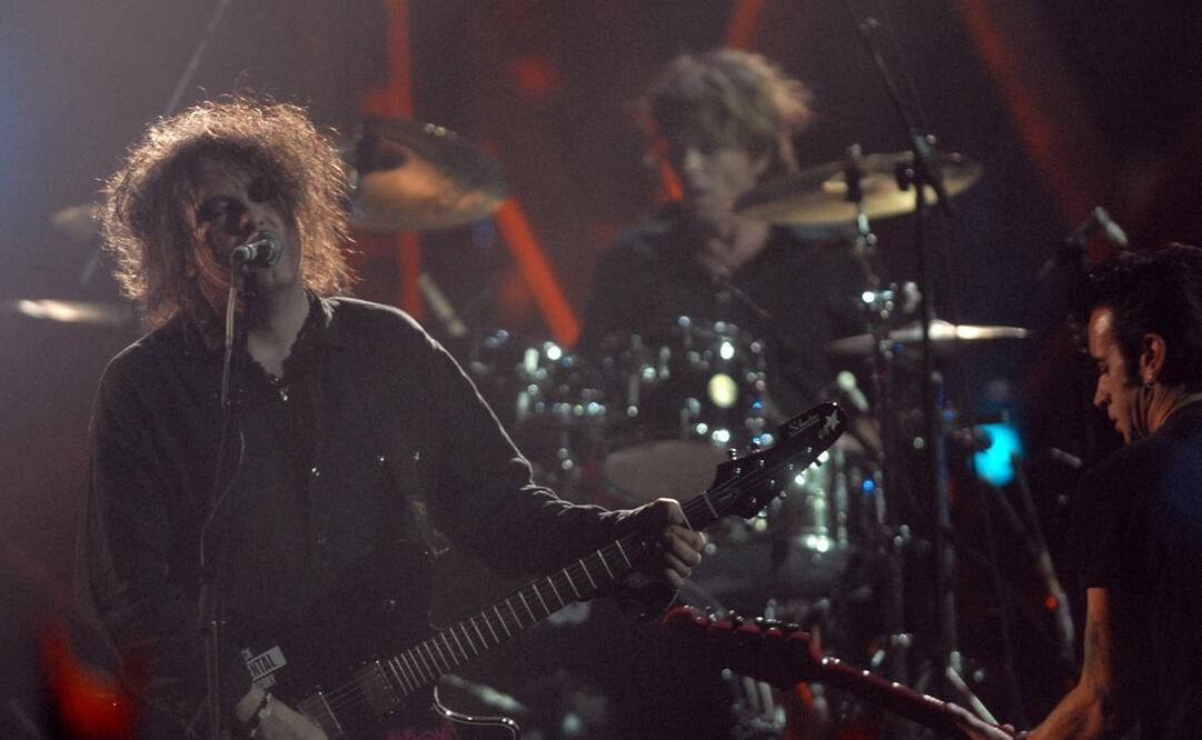 Imagen de archivo de una presentación de The Cure. Foto: EFE/David de la Paz, archivo