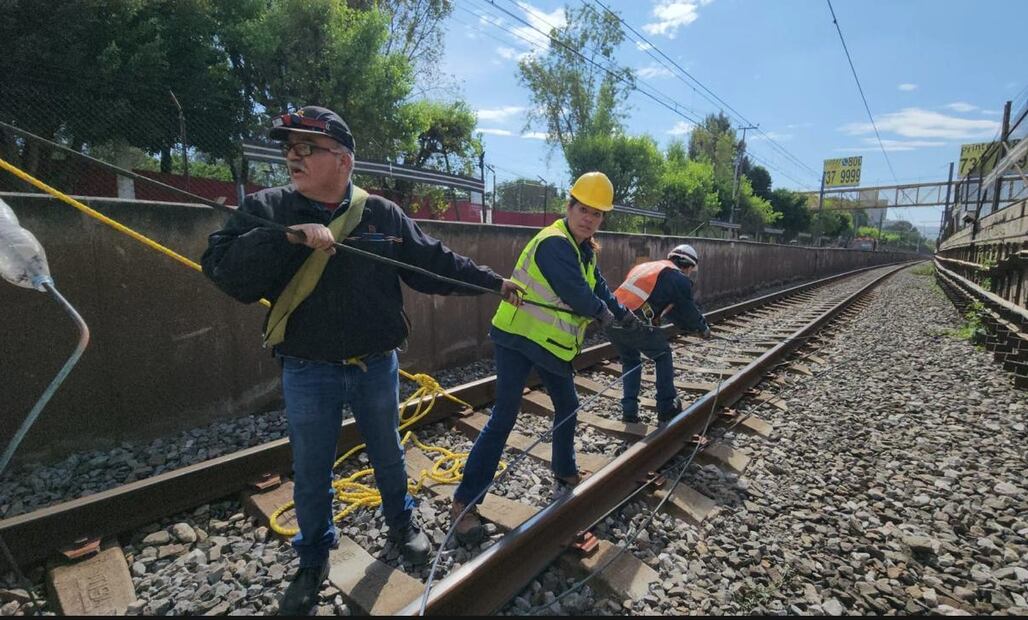 Trabajos en la Línea A de la estación Los Reyes a La Paz. Foto: especial