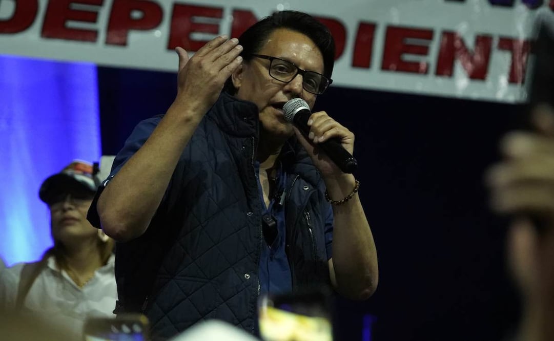 Villavicencio recibió un disparo en la cabeza cuando salía de un evento político en el norte de la capital. El asesino falleció en el intercambio de disparos con los guardaespaldas del candidato. Foto: EFE