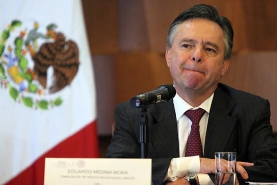 Eduardo Medina Mora, espía, policía, procurador, embajador y ministro