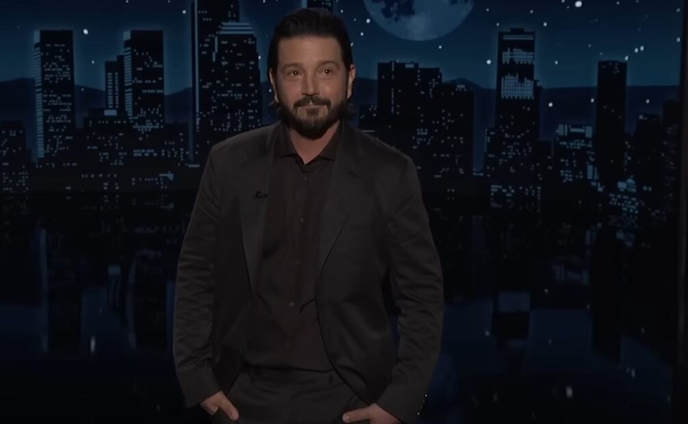 Diego Luna habla en el programa “Jimmy Kimmel Live!” de los importantes problemas migratorios que ocurren en Los Ángeles y en todo Estados Unidos.