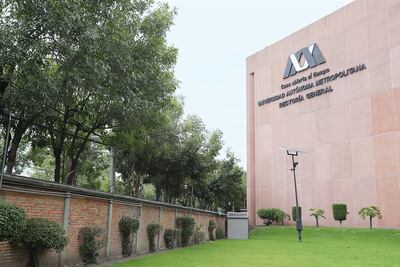 Estudiante de UAM propone tratar cáncer con una molécula nueva