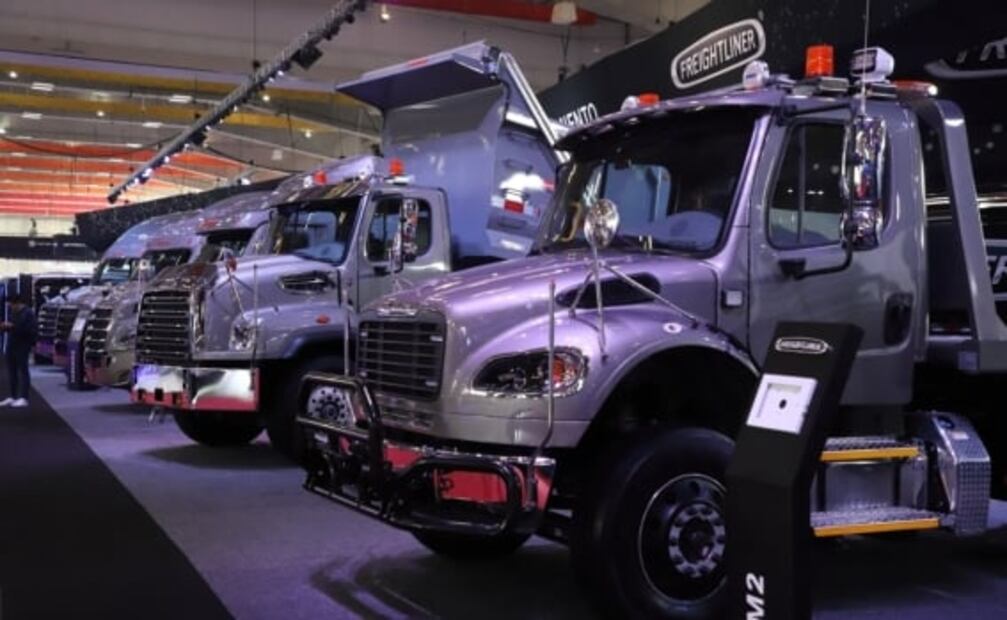 Barbosa anuncia modernización del transporte público en Puebla