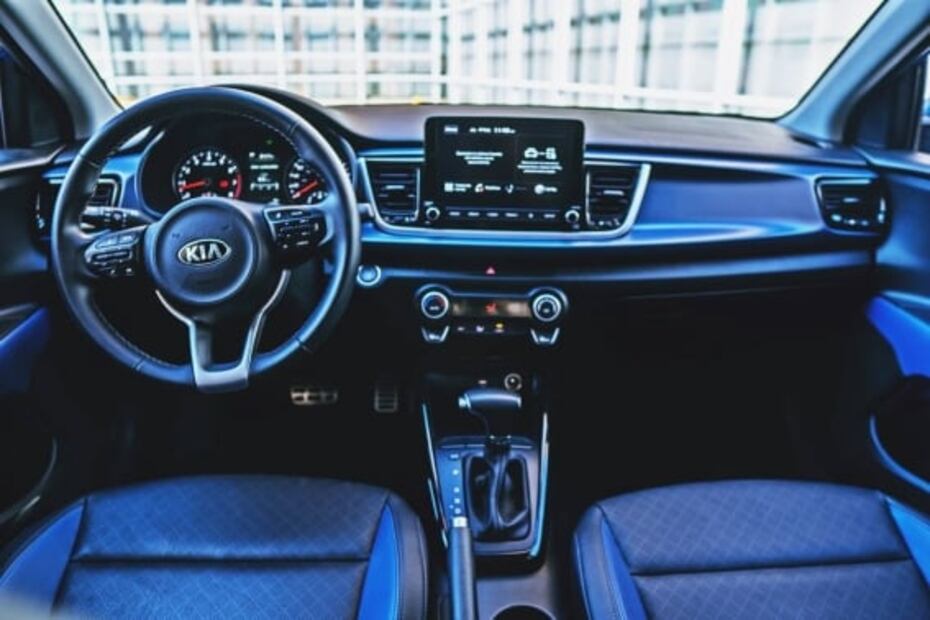 KIA Rio Sedán S Pack 2021: practicidad y estilo en un mismo paquete