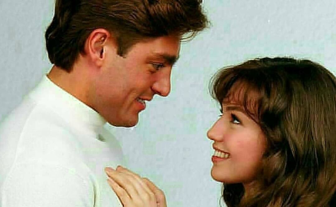 Fernando Colunga y Thalia. Foto: Twitter @ShowmundialShow