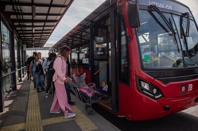 Metrobús celebra su 20 aniversario con caminata; entérate de la fecha y ruta del evento