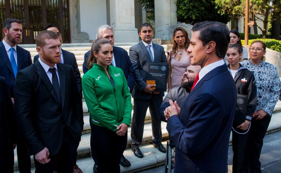 El presidente Enrique Peña Nieto entregó obras carreteras y de desarrollo social para Campeche y Tabasco (VÍCTOR HERNÁNDEZ. EL UNIVERSAL)