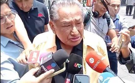 Caso Ayotzinapa: "Llevamos 800 lugares en la sierra buscando los cadáveres": Fiscal especial; siguen investigaciones, dice