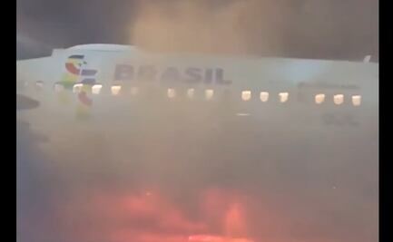 VIDEO: Desalojan a 169 pasajeros tras incendio en avión de Latam en aeropuerto de Brasil