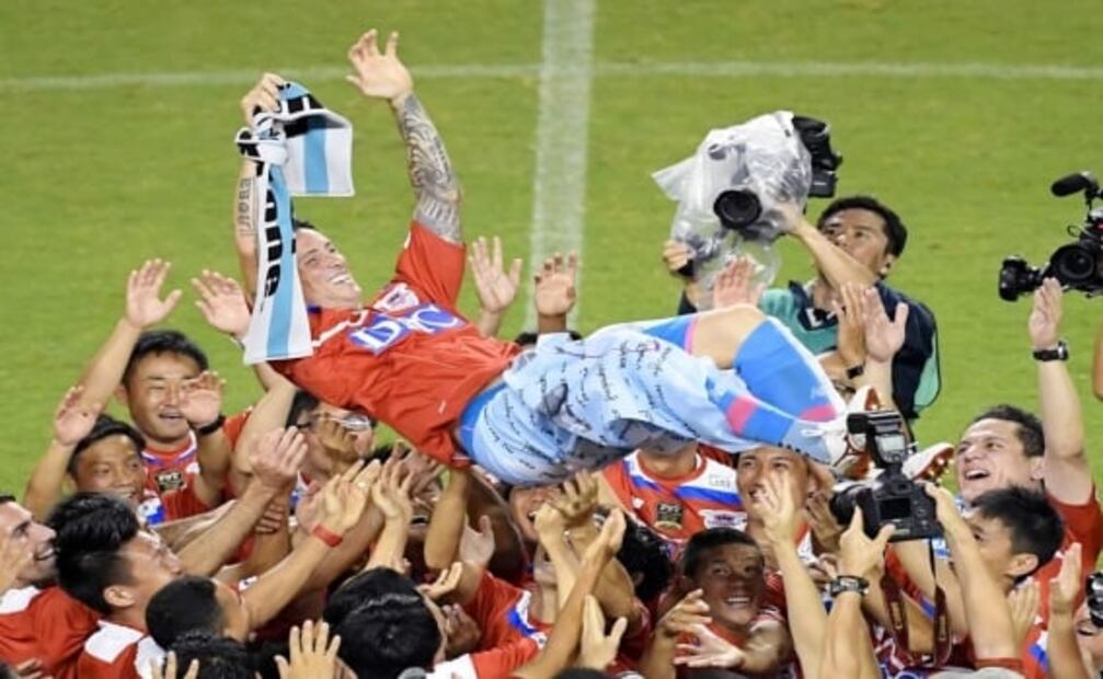 Fernando Torres se despide del futbol profesional