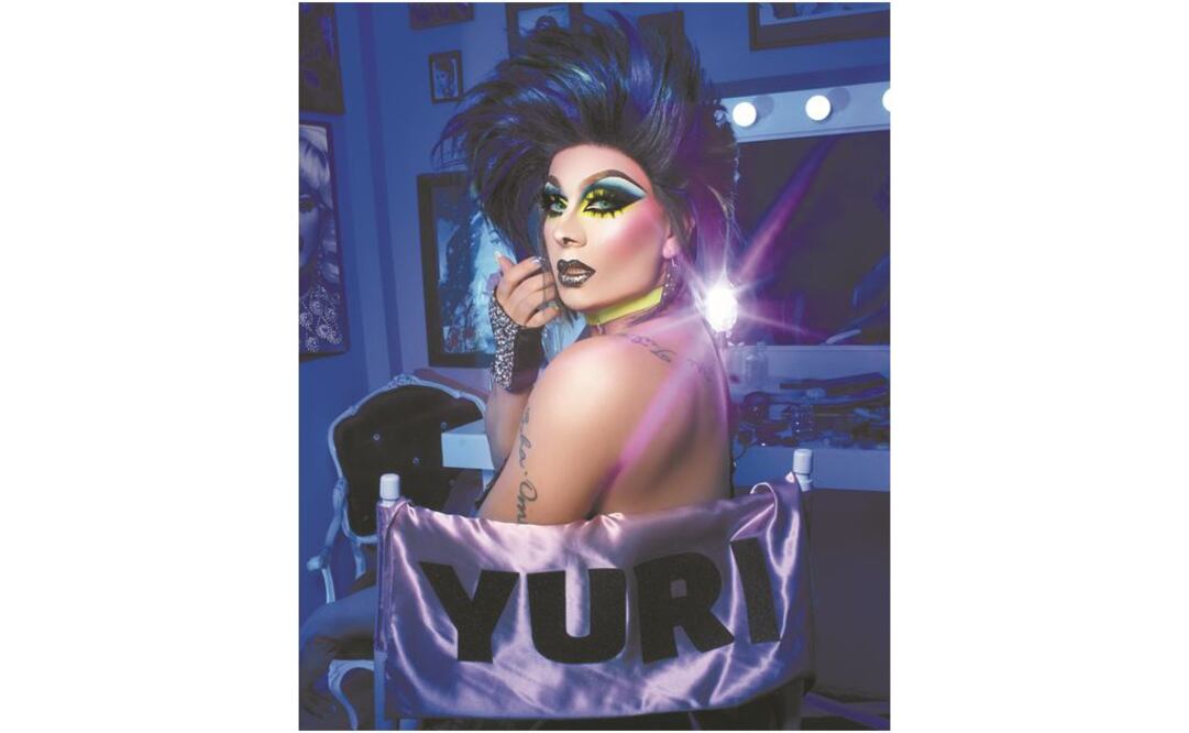 Anuar interpreta a Yuri, amiga de Daniela. FOTOS: MEJOR TEATRO